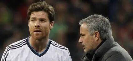 阿隆索与穆里尼奥：皇马第1000个欧冠积分背后的感人仪式感